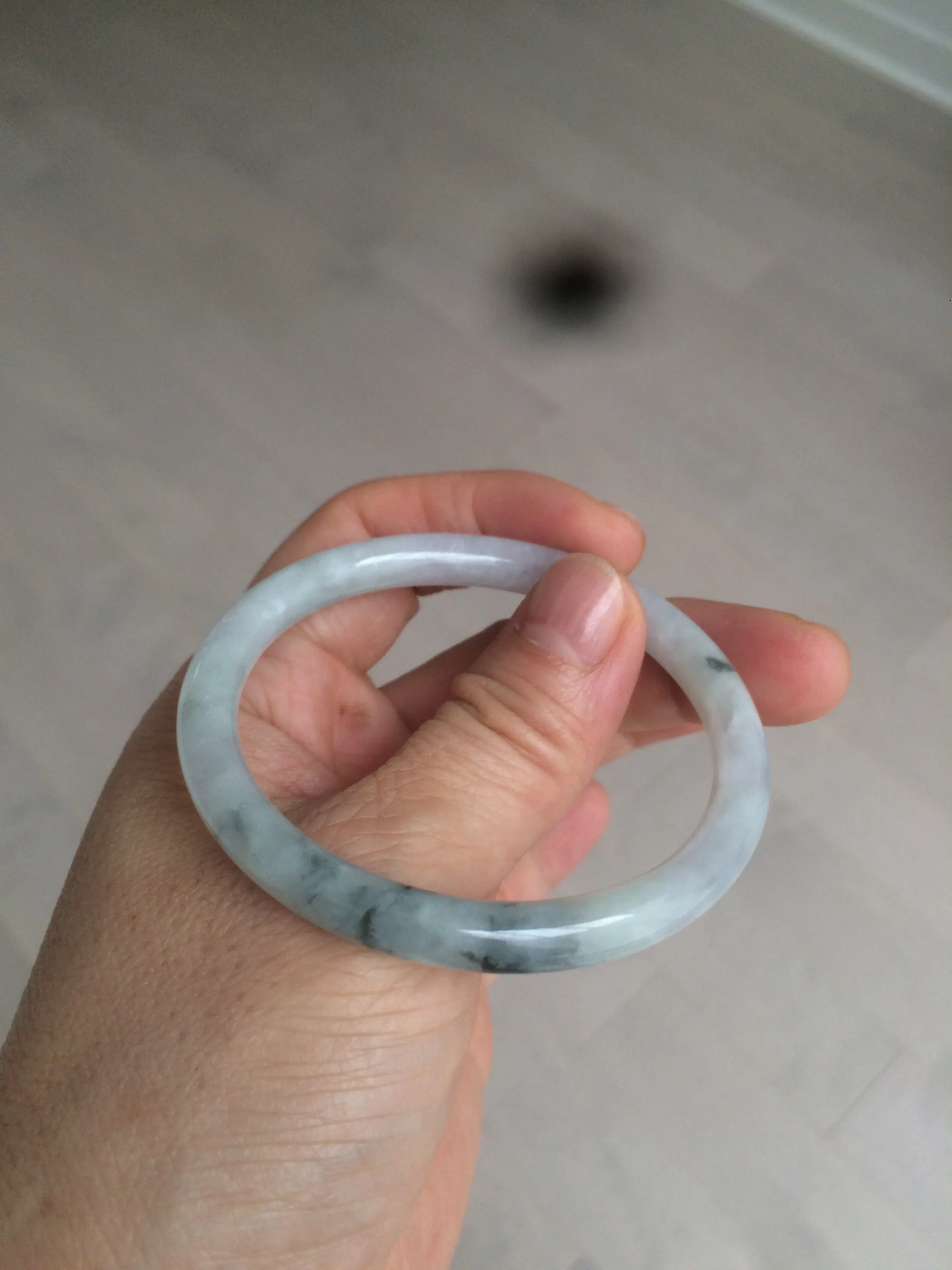 49.5mm Certified Type A 100% Natural icy light green purple round cut oval Jadeite Jade bangle AQ32-2403