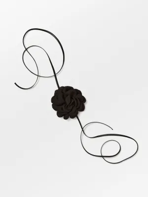 Althea Blomster Choker - Sort