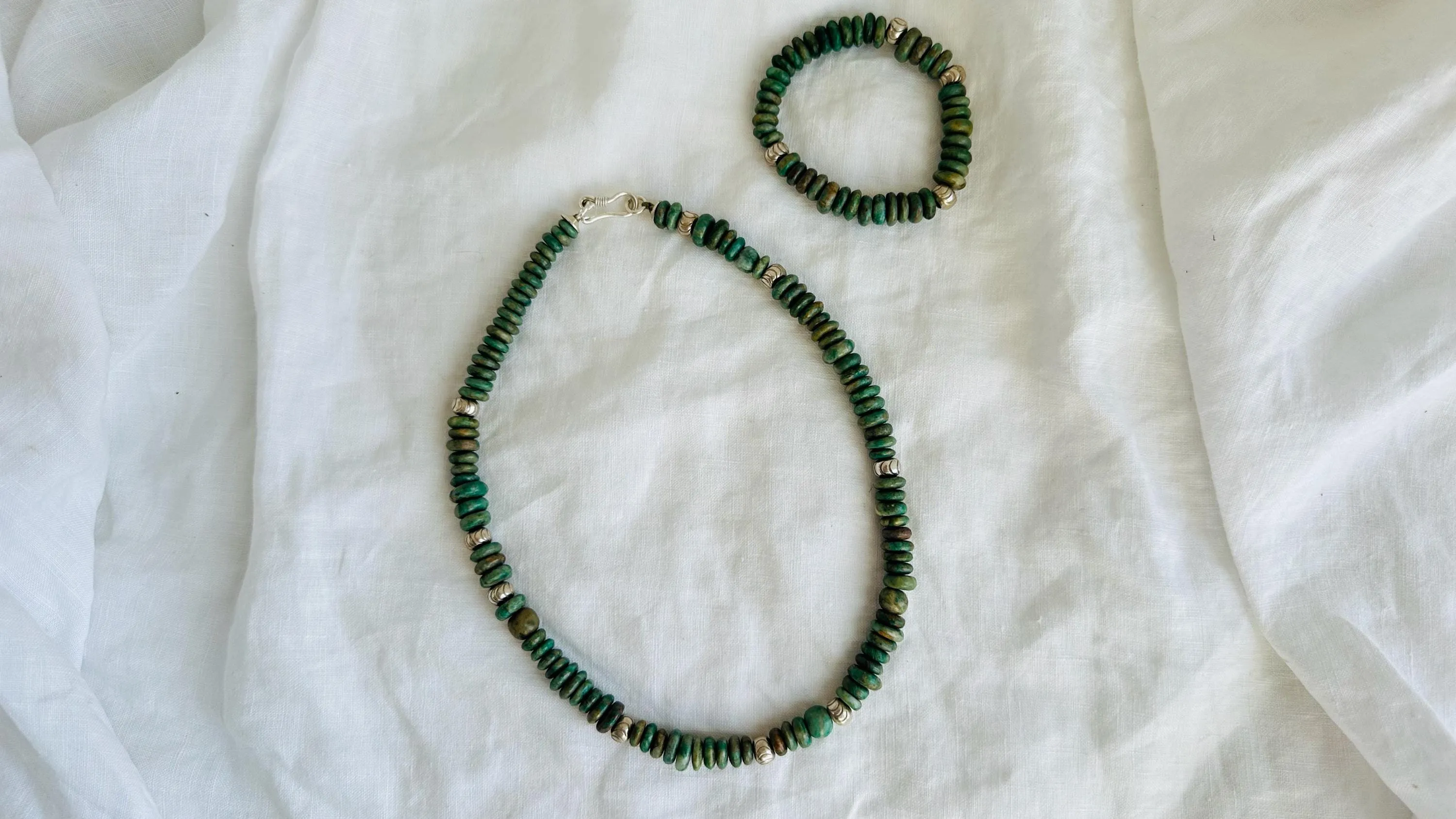 Guatemalita & Sterling Silver Necklace Bracelet Duo. Jadeite Jewelry. Mayan Jewelry. Guatemalan Jade. 4050