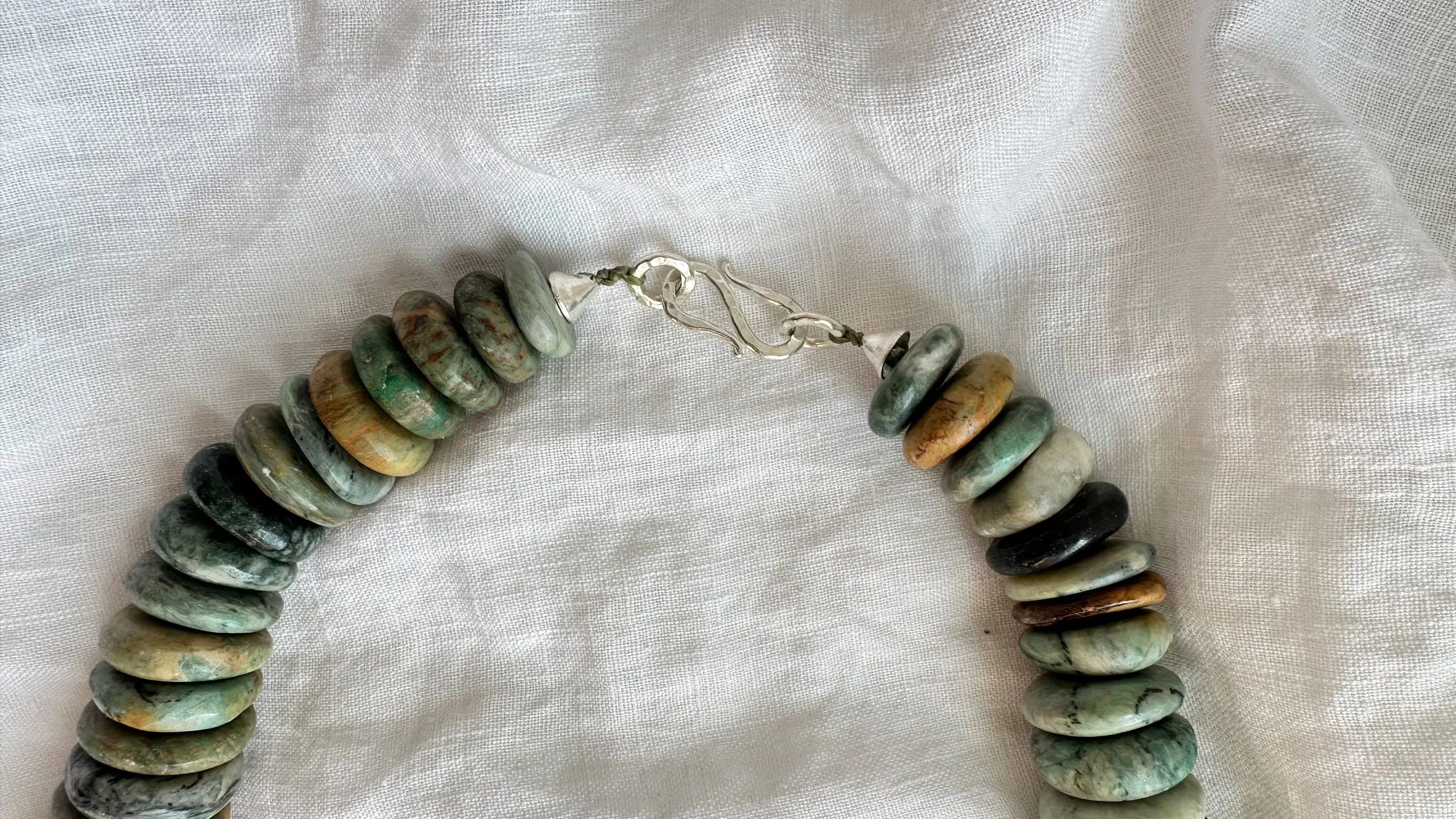 Jade Disks Choker Necklace. Guatemalan. Mayan Guatemalita. 1180