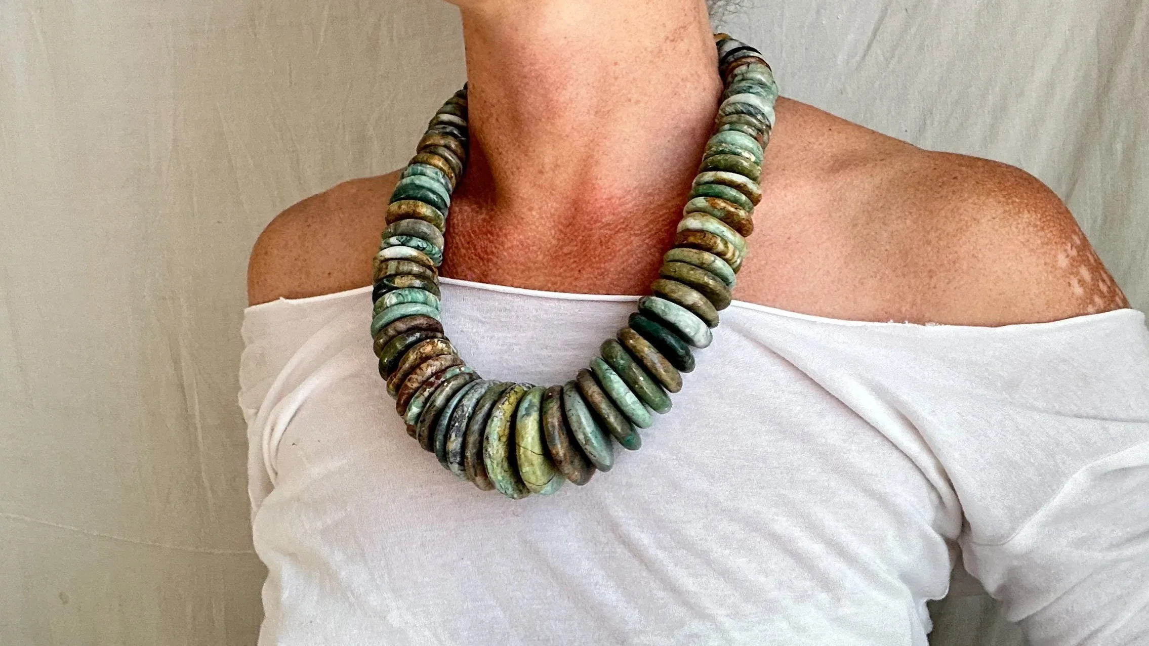 Jade Disks Choker Necklace. Guatemalan. Mayan Guatemalita. 1180