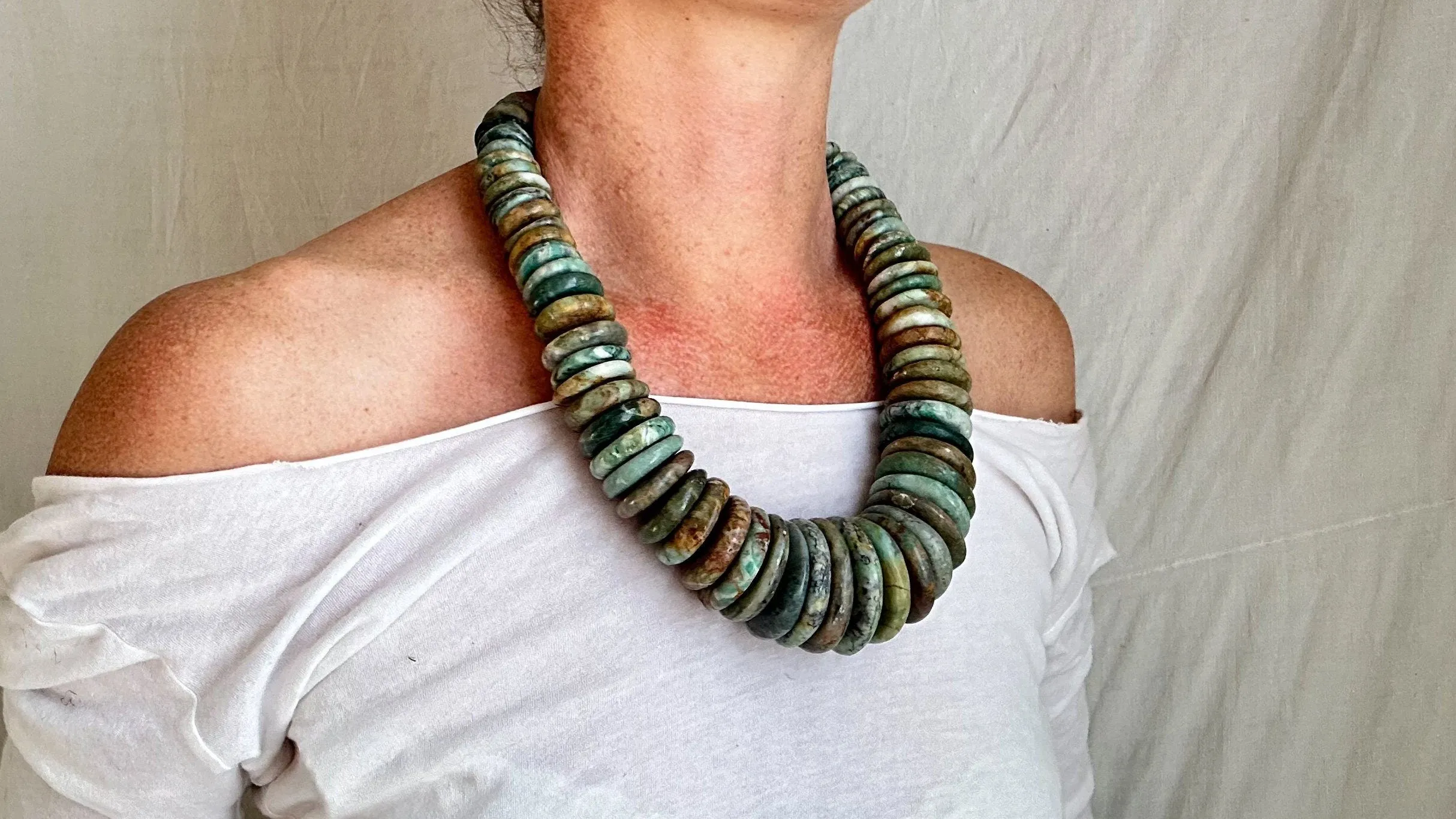Jade Disks Choker Necklace. Guatemalan. Mayan Guatemalita. 1180