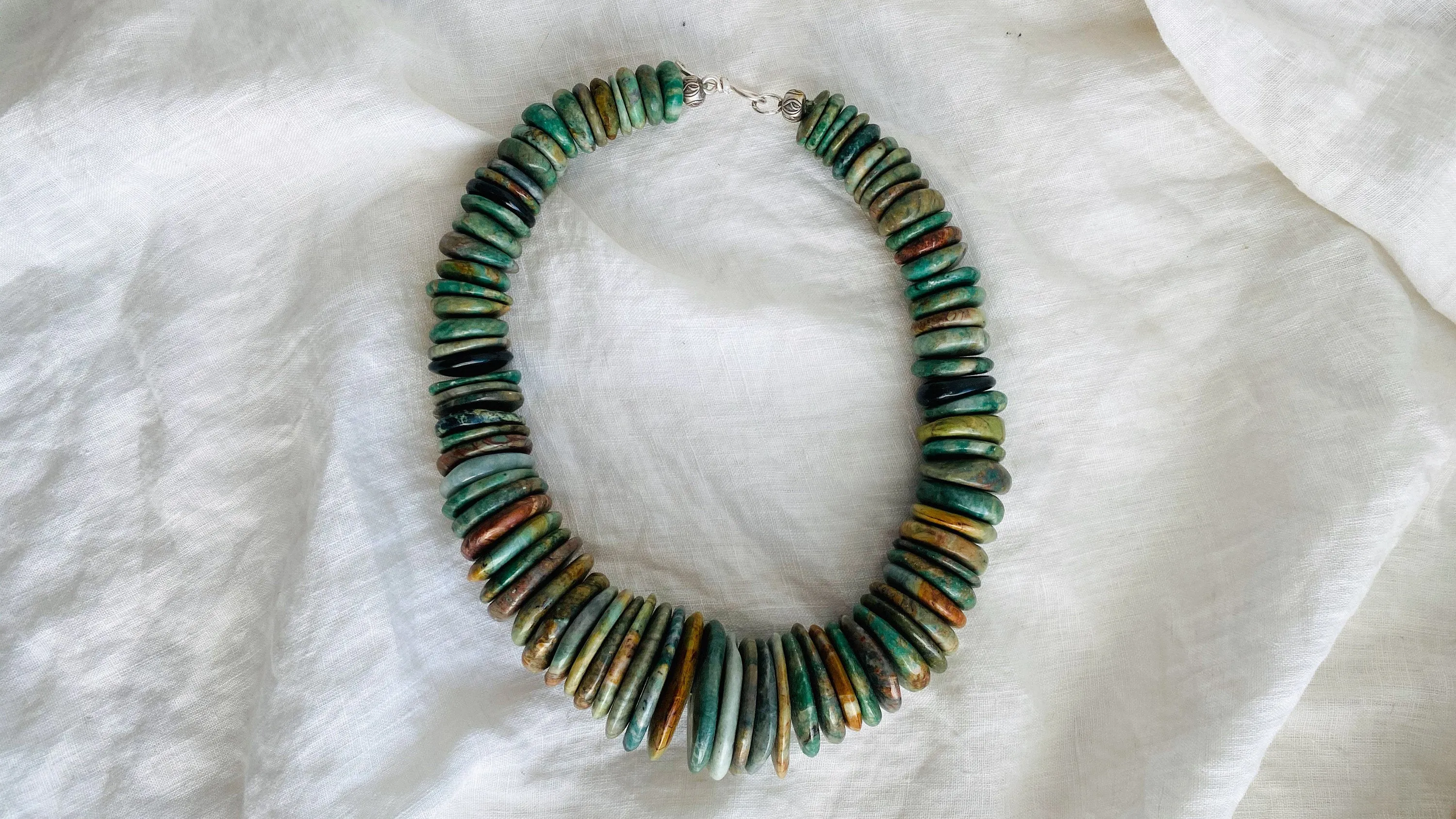 Jade Disks Choker Necklace. Guatemalan. Mayan Guatemalita