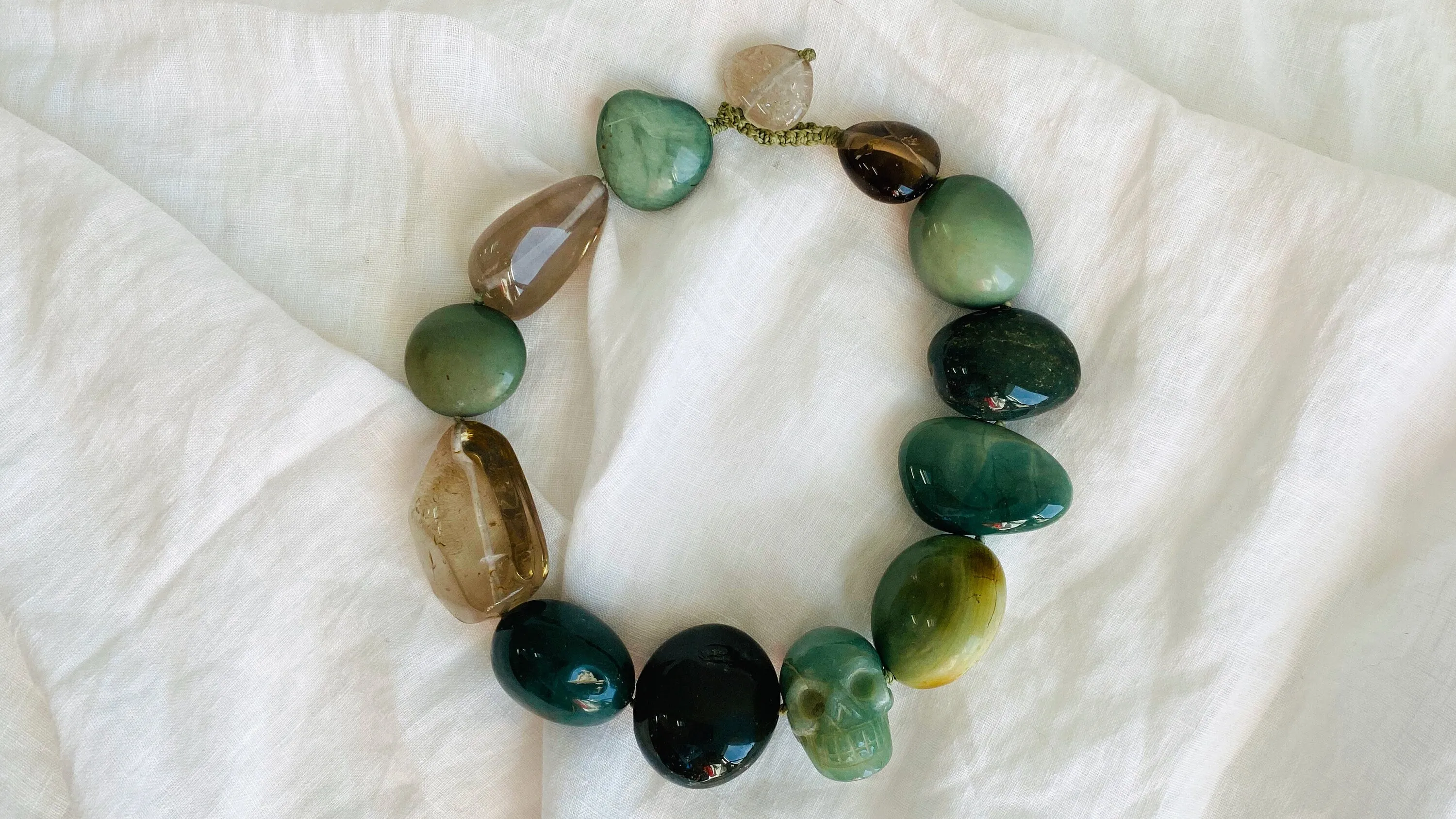 Jade Skull, Green Jasper, Quartz, Choker.