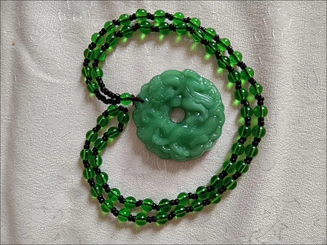 Mnyixsi Fashion Feng Shui Pixiu Jade Pendant Necklace for Men Women, Handmade Carved Dainty Chunky Natural Green Jade Jewelry, Vintage Good Luck Amulet, Hetian Peace Buckle Statement Necklace