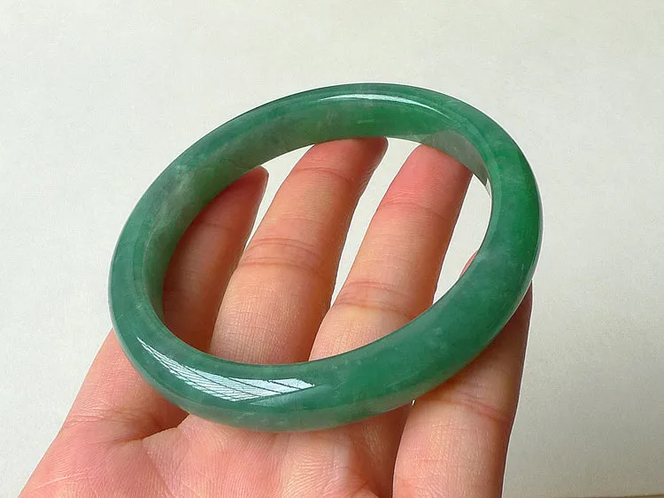 Natural Jade Bangle Jadeite Bangle Internal Diameter 57.5mm BER095
