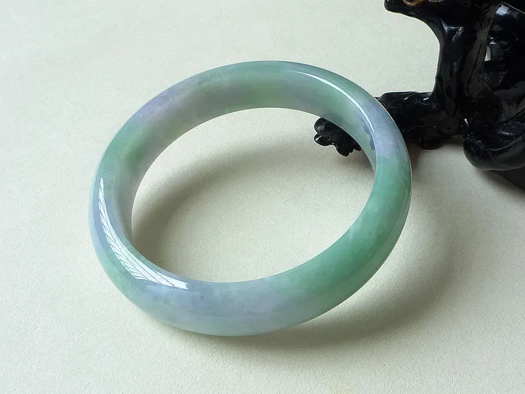 Natural Jade Bangle Jadeite Bangle Internal Diameter 57.5mm BER301