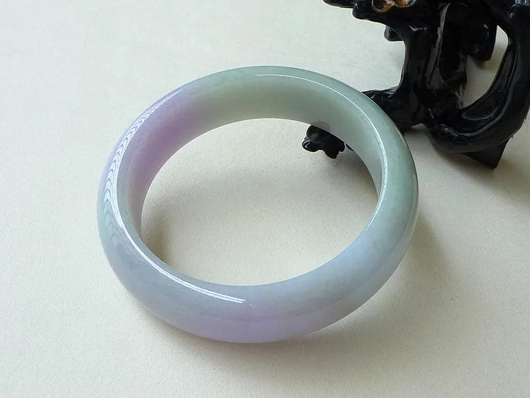 Natural Jade Bangle Jadeite Bangle Internal Diameter 57mm BER264