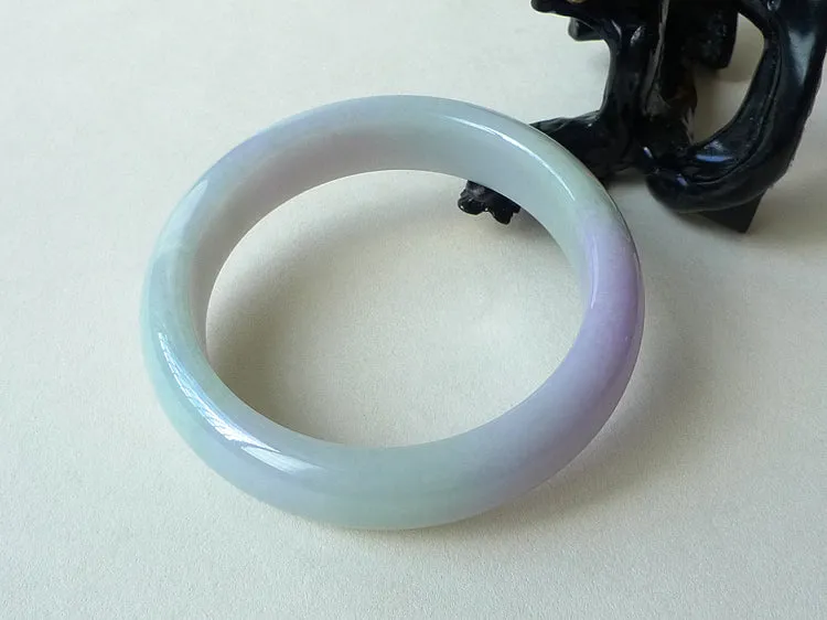 Natural Jade Bangle Jadeite Bangle Internal Diameter 59mm BER236